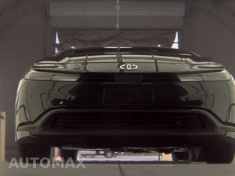 2025 Toyota Prius LE - miniatura 3