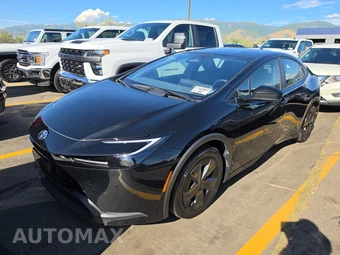 2025 Toyota Prius LE
