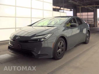2025 Toyota Prius LE