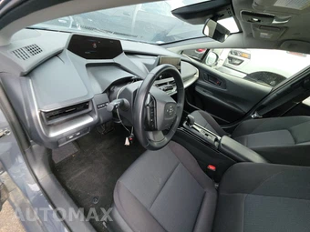 2025 Toyota Prius LE - miniatura 10