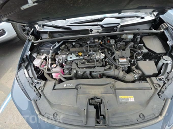 2025 Toyota Prius LE - miniatura 15