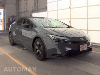 2025 Toyota Prius LE - miniatura 3