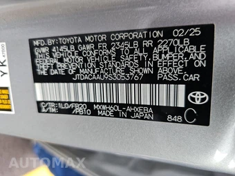 2025 Toyota Prius LE - miniatura 14