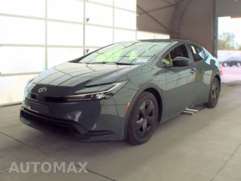 2025 Toyota Prius LE