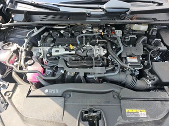 2025 Toyota Prius LE - miniatura 15
