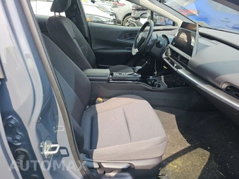 2025 Toyota Prius LE - miniatura 8