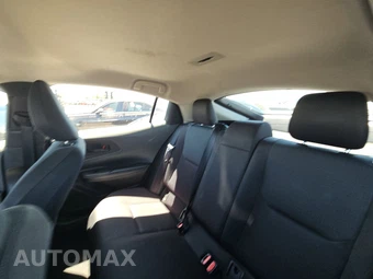 2025 Toyota Prius LE - miniatura 13