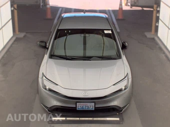 2025 Toyota Prius LE - miniatura 2