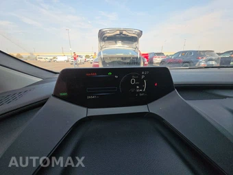 2025 Toyota Prius LE - miniatura 12