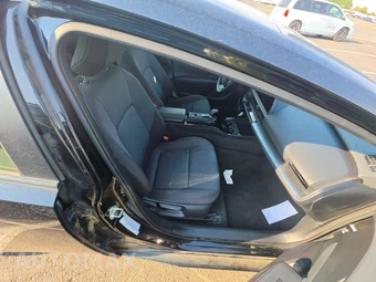 2025 Toyota Prius LE - miniatura 8