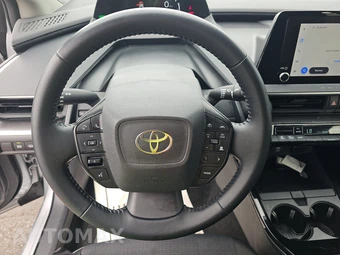 2025 Toyota Prius LE - miniatura 10