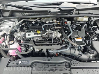 2025 Toyota Prius LE - miniatura 15