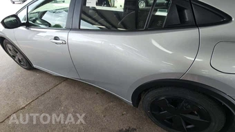 2025 Toyota Prius LE - miniatura 21