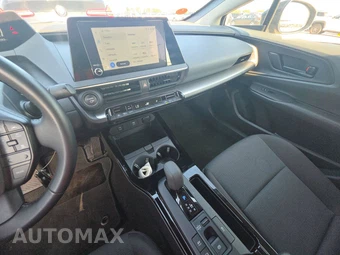 2025 Toyota Prius LE - miniatura 17