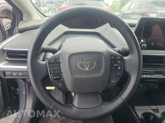 2025 Toyota Prius LE - miniatura 10