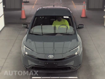 2025 Toyota Prius LE - miniatura 2