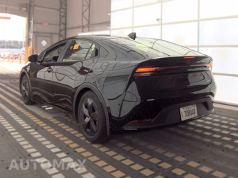 2025 Toyota Prius LE - miniatura 6