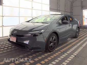 2025 Toyota Prius LE