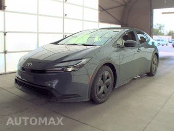 2025 Toyota Prius LE