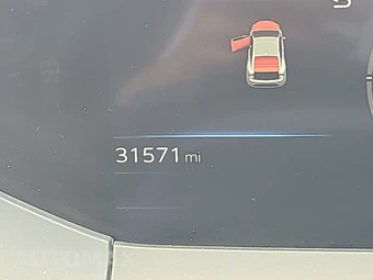 2025 Toyota Prius LE - miniatura 18
