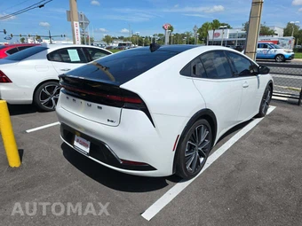2025 Toyota Prius Limited - miniatura 3