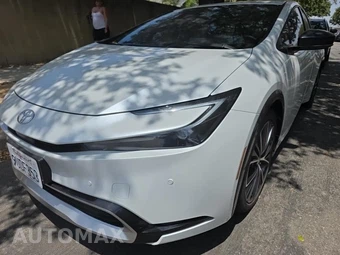 2025 Toyota Prius Plug-In Hybrid XSE