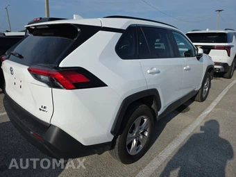 2025 Toyota RAV4 Hybrid LE - miniatura 4