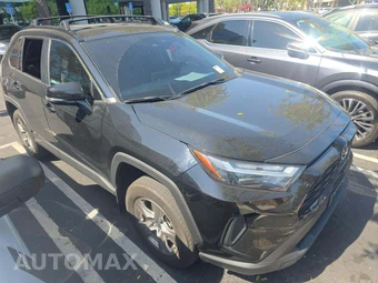 2025 Toyota RAV4 Hybrid LE - miniatura 4