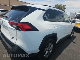 2025 Toyota RAV4 Hybrid LE - miniatura 4