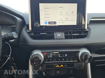 2025 Toyota RAV4 Hybrid LE - miniatura 11