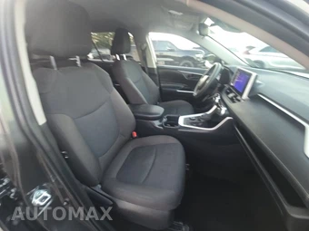 2025 Toyota RAV4 Hybrid LE - miniatura 8