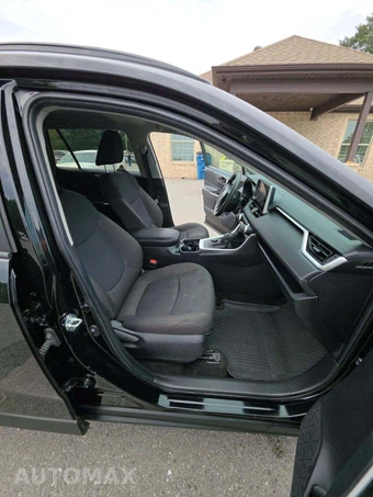 2025 Toyota RAV4 Hybrid LE - miniatura 15