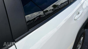 2025 Toyota RAV4 Hybrid LE - miniatura 21
