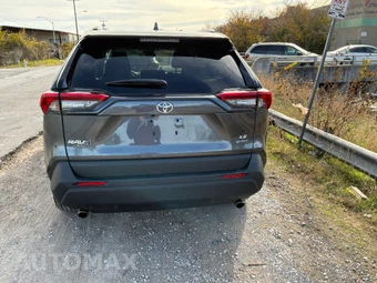 2025 Toyota RAV4 Hybrid LE - miniatura 3