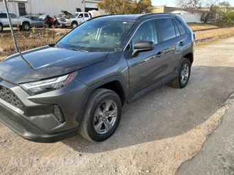2025 Toyota RAV4 Hybrid LE - miniatura 5