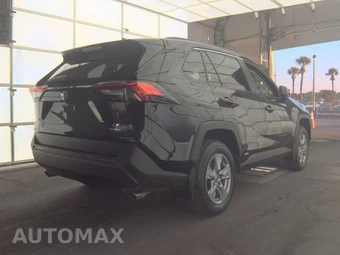 2025 Toyota RAV4 Hybrid LE - miniatura 4