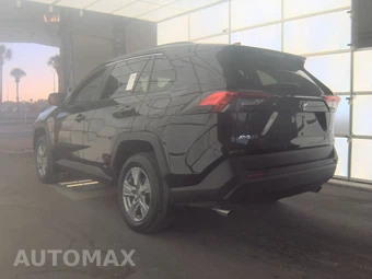 2025 Toyota RAV4 Hybrid LE - miniatura 6