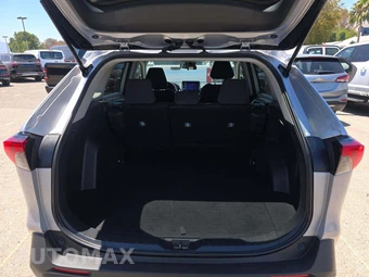 2025 Toyota RAV4 Hybrid LE - miniatura 14
