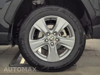 2025 Toyota RAV4 Hybrid LE - miniatura 12