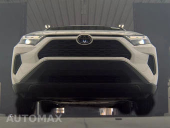 2025 Toyota RAV4 Hybrid LE - miniatura 3