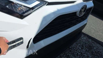 2025 Toyota RAV4 Hybrid LE - miniatura 26