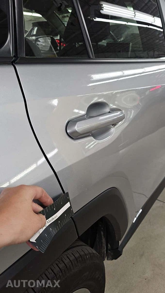 2025 Toyota RAV4 Hybrid LE - miniatura 36