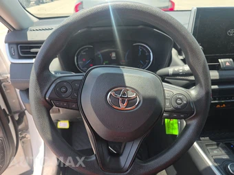 2025 Toyota RAV4 Hybrid LE - miniatura 16