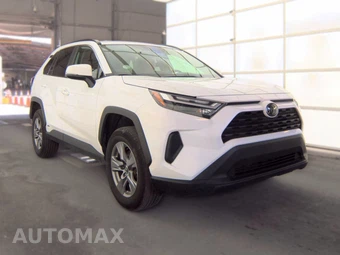 2025 Toyota RAV4 Hybrid LE - miniatura 4