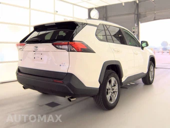 2025 Toyota RAV4 Hybrid LE - miniatura 5
