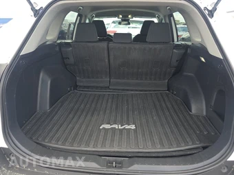 2025 Toyota RAV4 Hybrid LE - miniatura 16
