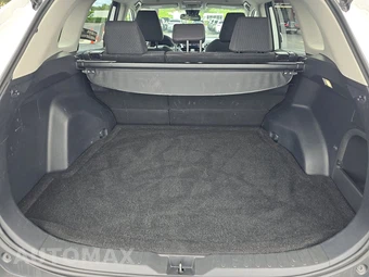 2025 Toyota RAV4 Hybrid LE - miniatura 23