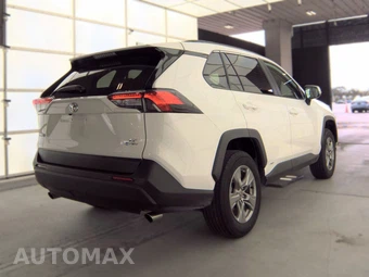 2025 Toyota RAV4 Hybrid LE - miniatura 5