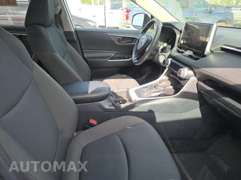 2025 Toyota RAV4 Hybrid LE - miniatura 8