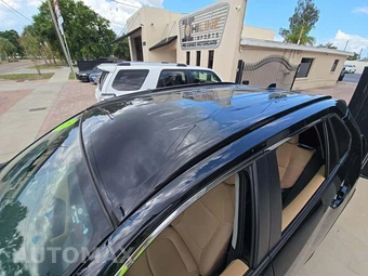2025 Toyota RAV4 Hybrid LE - miniatura 12